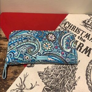 Vera Bradley RFID Georgia Wallet